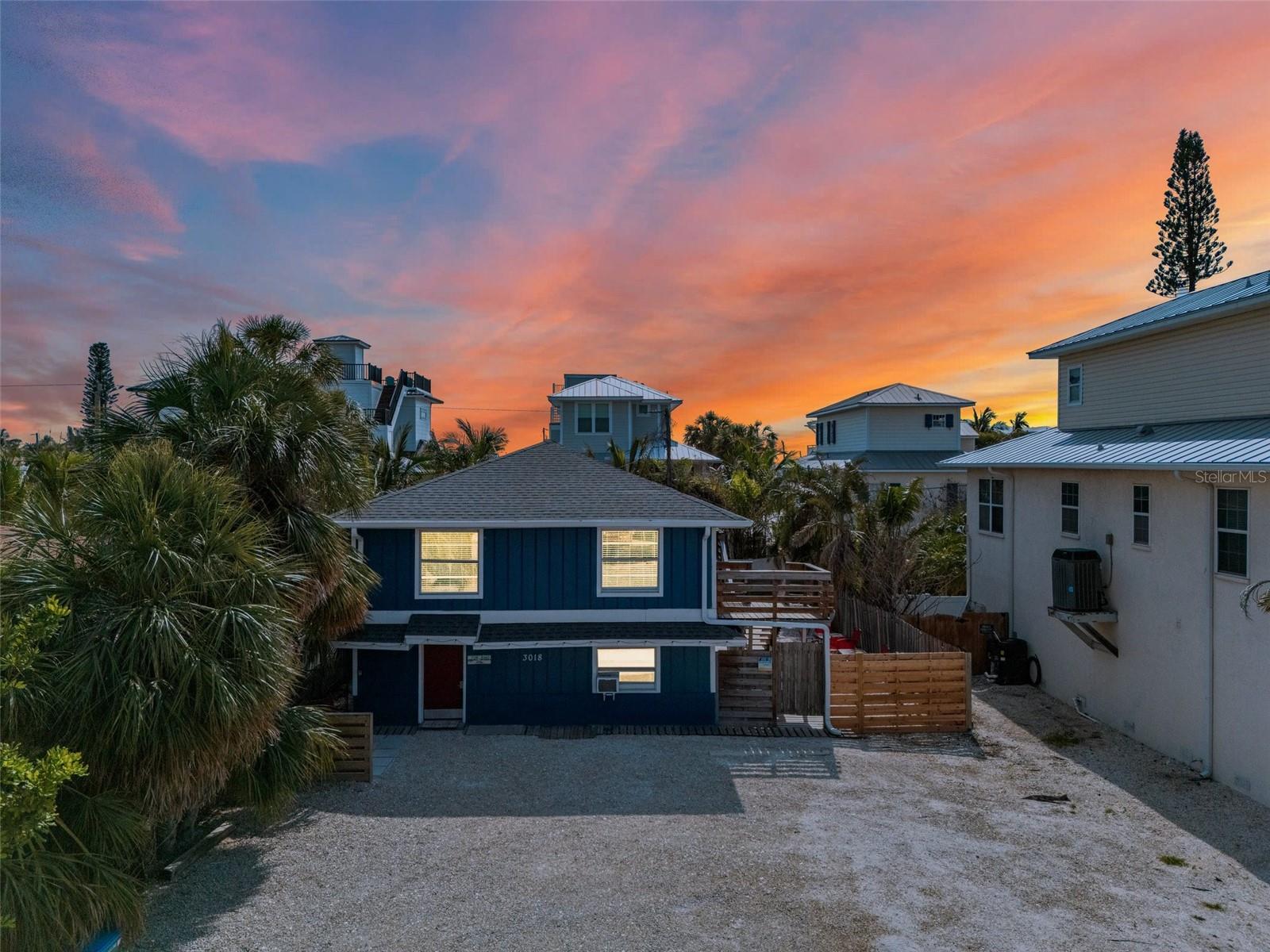 Image 2 of 43 For 3018 Gulf Drive