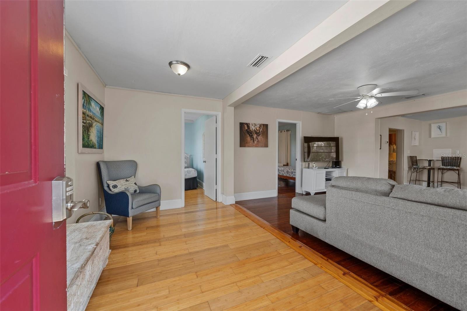 Image 8 of 43 For 3018 Gulf Drive