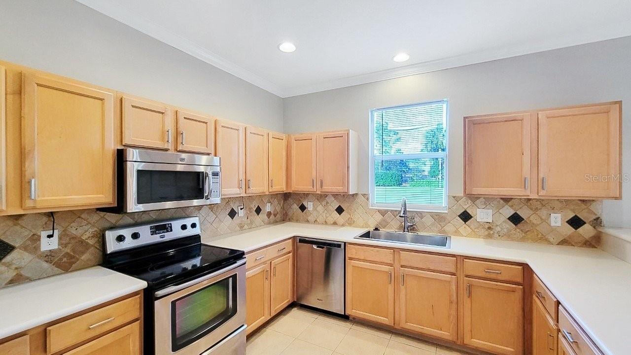 Image 5 of 27 For 8823 Haven Harbour Way