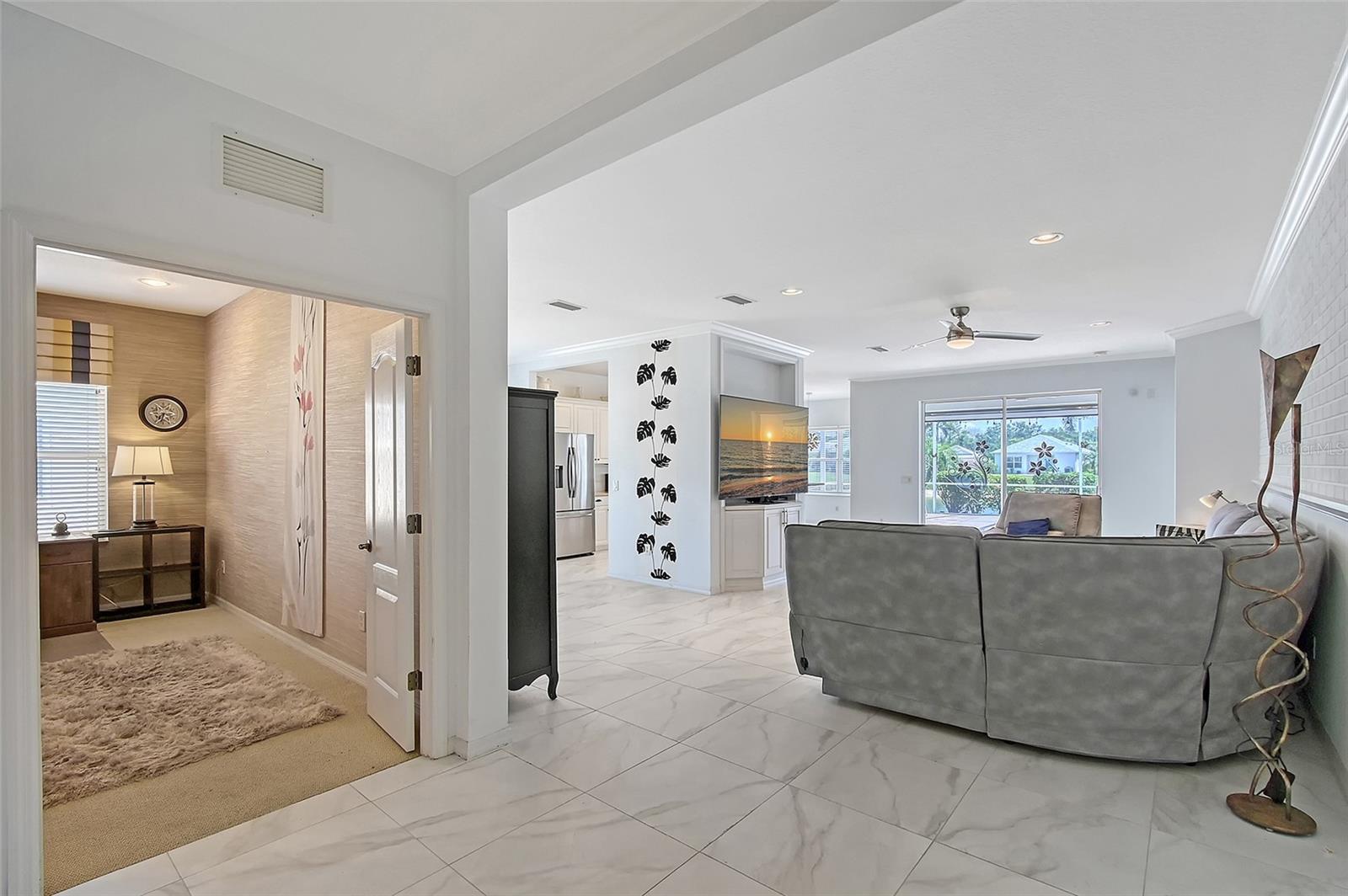Image 3 of 42 For 5320 Tide Point Way