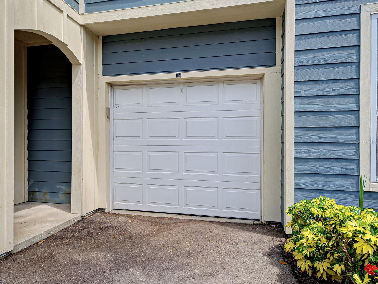 Image 38 of 49 For 5501 Rosehill Road 202