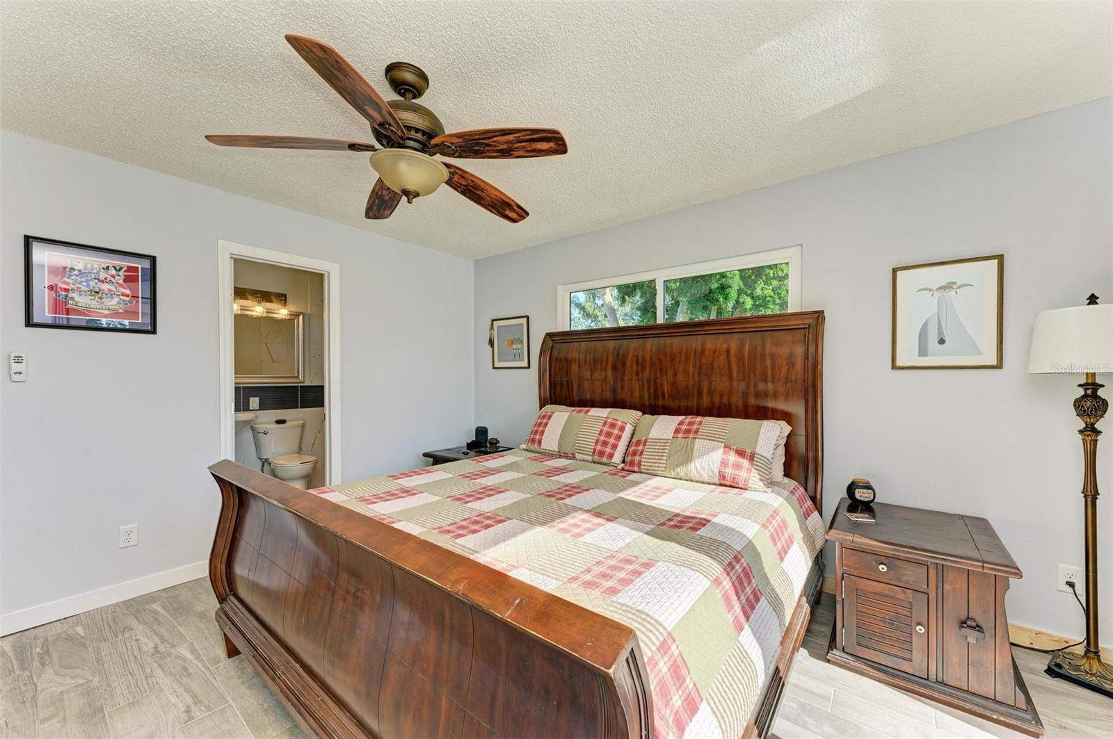 Image 29 of 77 For 9409 Catalina Drive