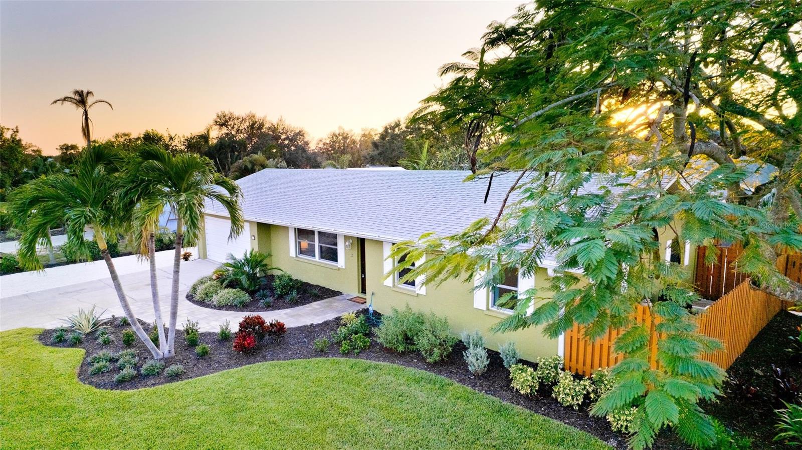 Details for 1010 68th Street Nw, BRADENTON, FL 34209