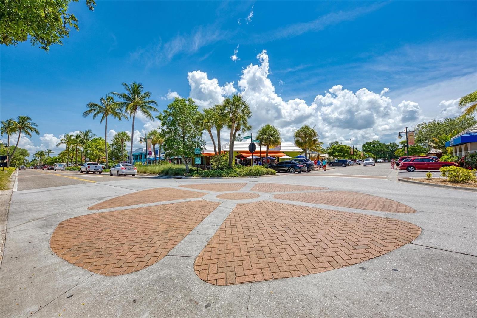 Image 27 of 63 For Ocean Boulevard