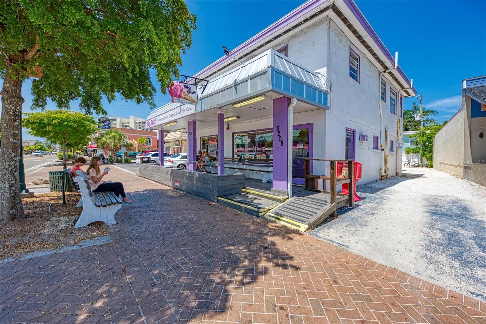 Image 48 of 63 For Ocean Boulevard