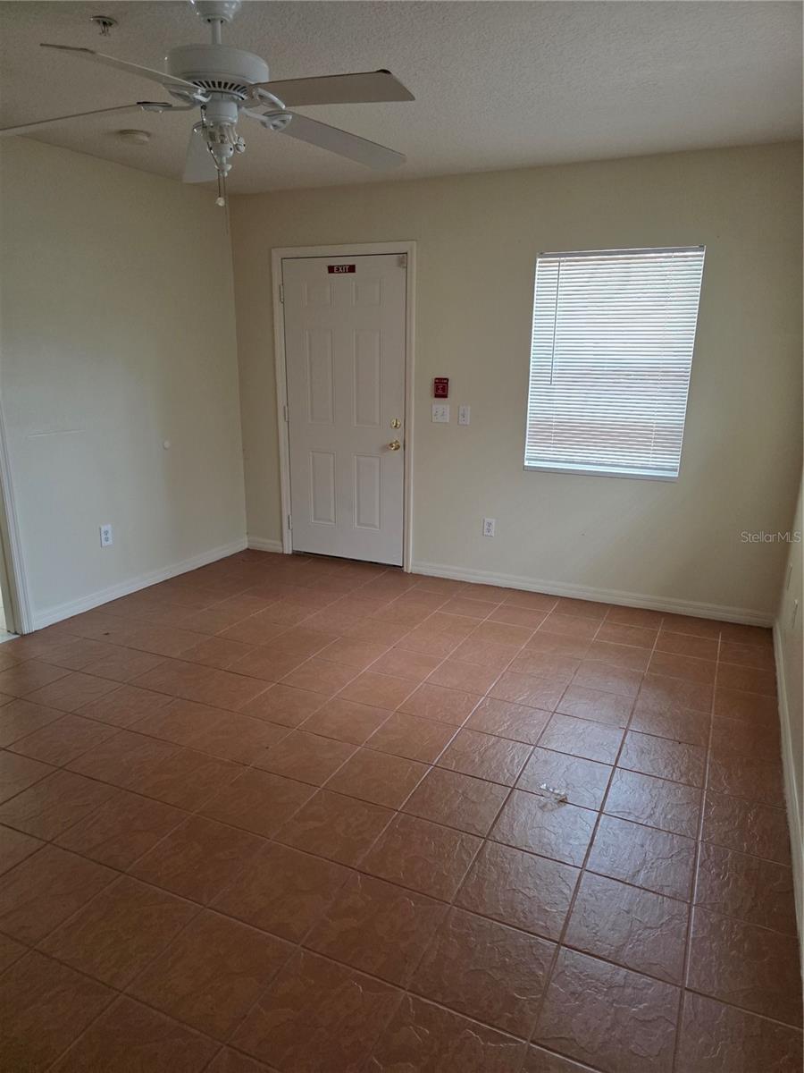 Image 2 of 23 For 2411 5th Avenue Drive E