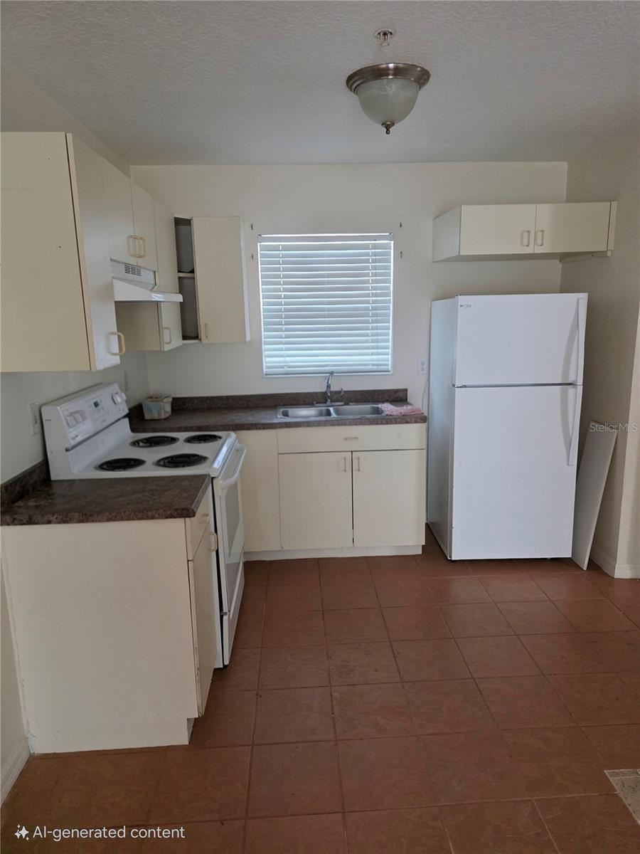 Image 5 of 23 For 2411 5th Avenue Drive E