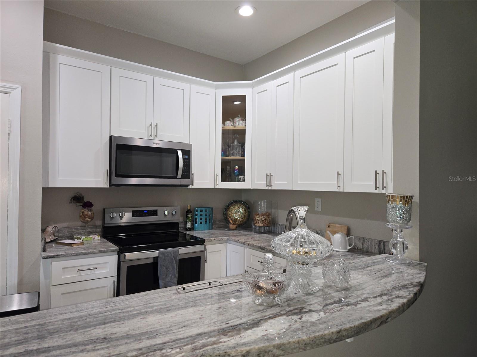 Image 11 of 31 For 200 Maitland Avenue 114