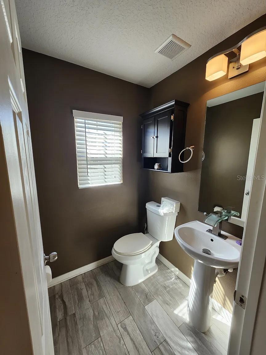Image 7 of 13 For 7367 Black Walnut Way