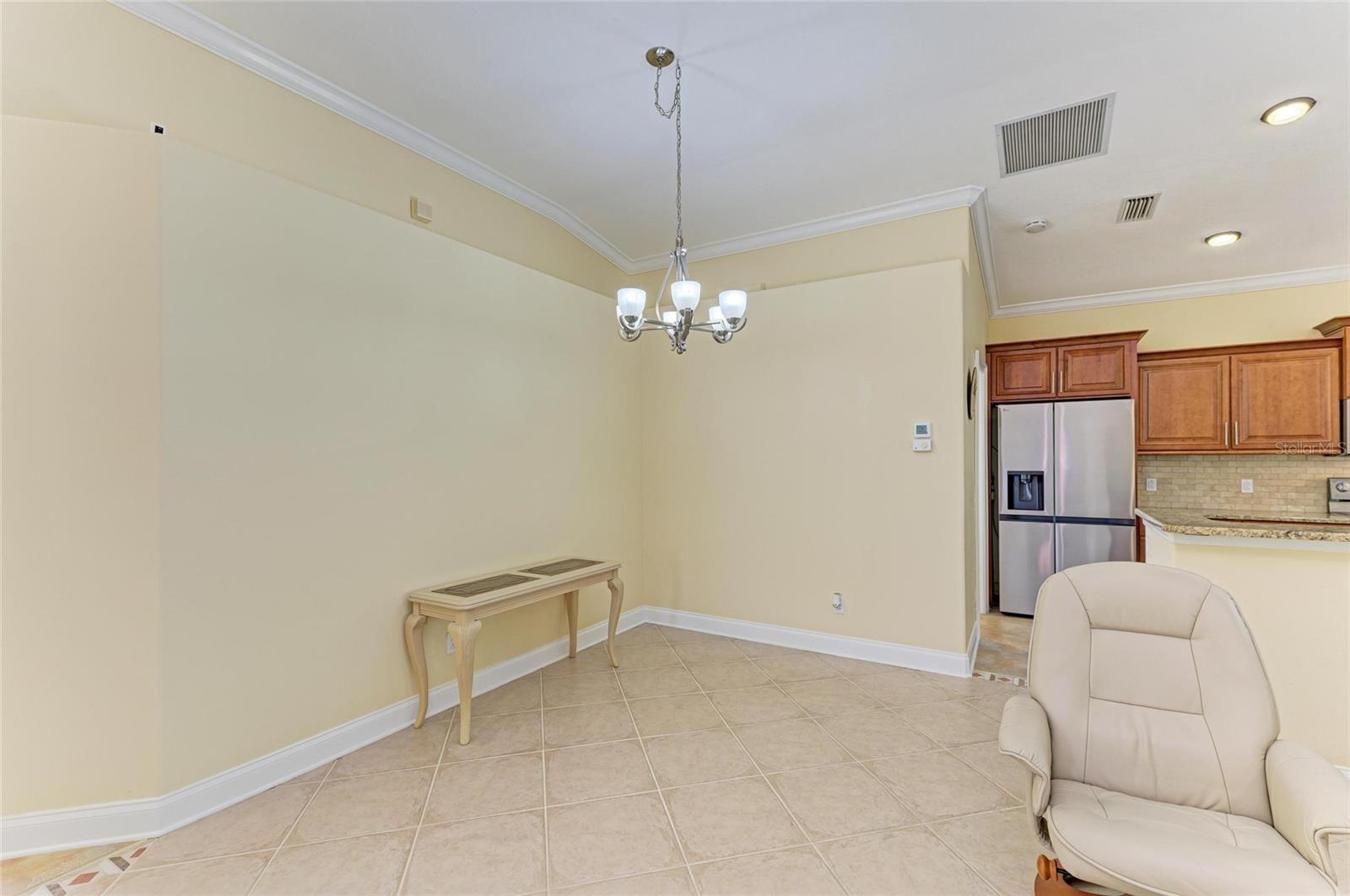 Image 17 of 68 For 8408 Whispering Woods Court