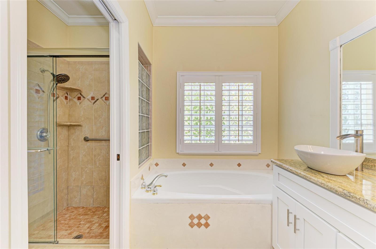 Image 33 of 68 For 8408 Whispering Woods Court