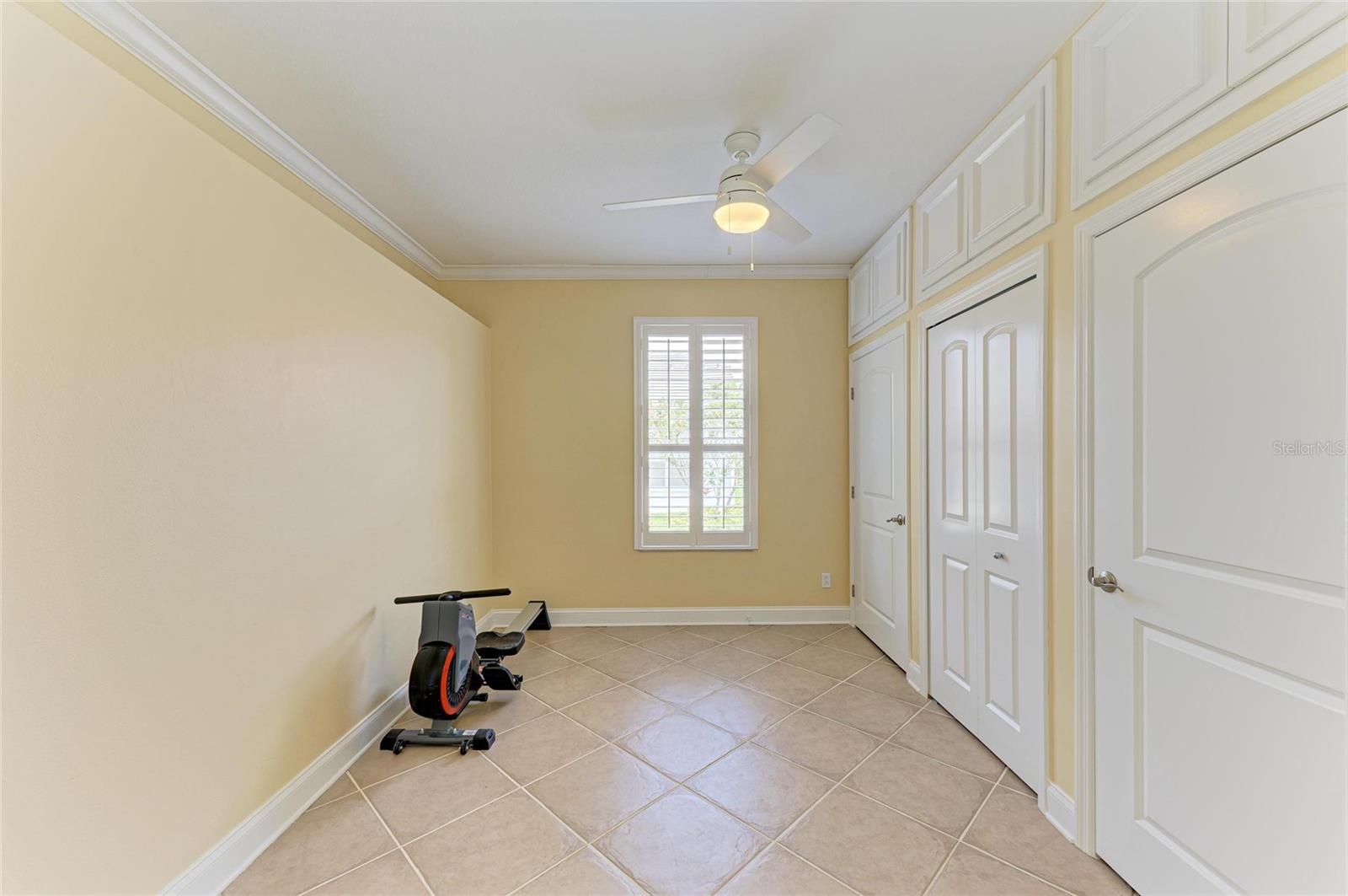 Image 35 of 68 For 8408 Whispering Woods Court