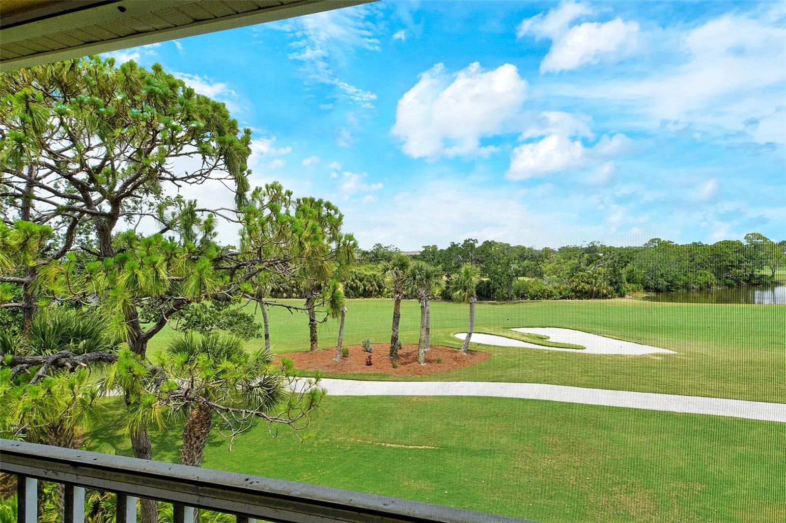Image 22 of 48 For 9620 Club South Circle 5304