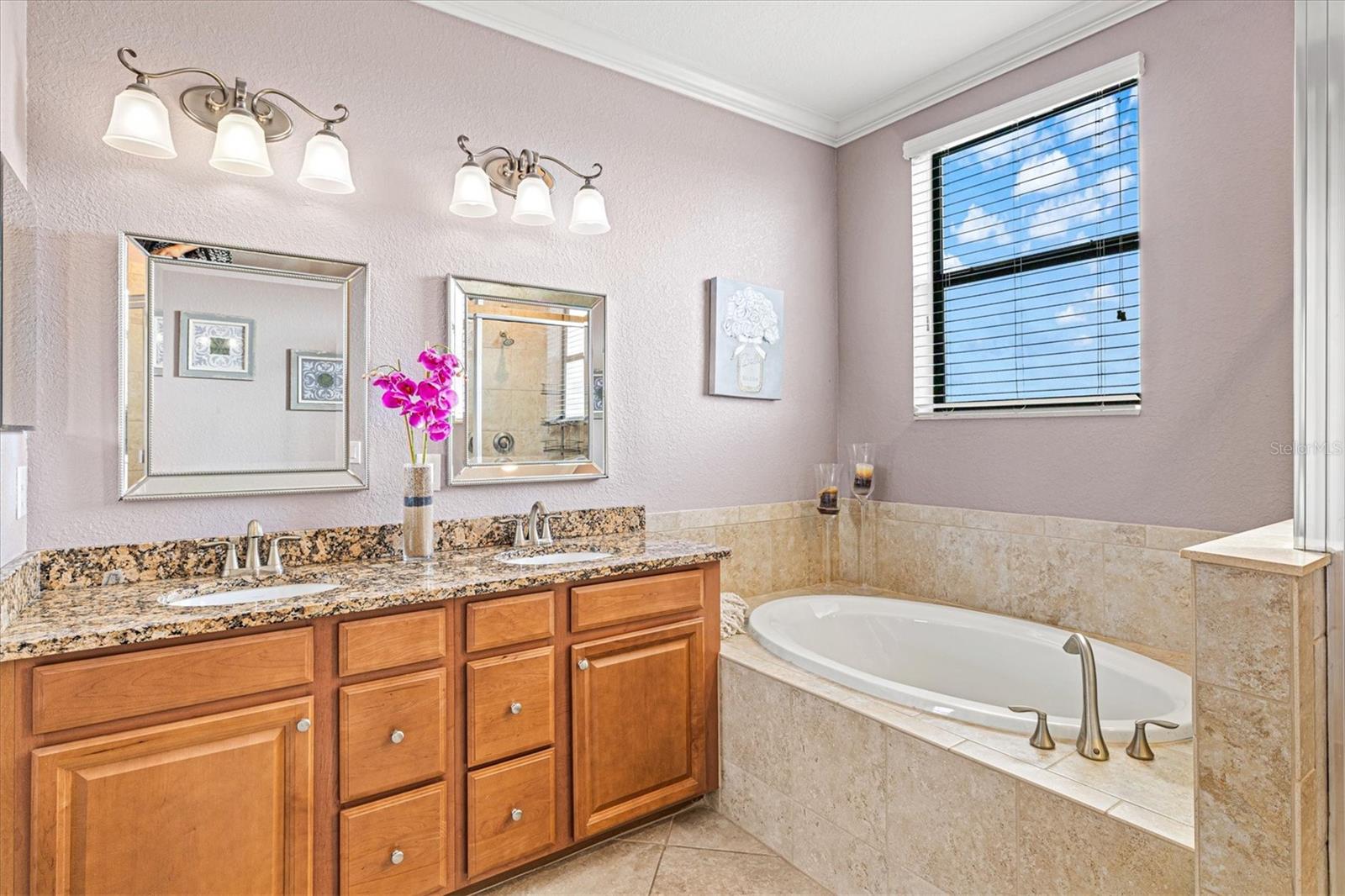 Image 37 of 87 For 13112 Swiftwater Way