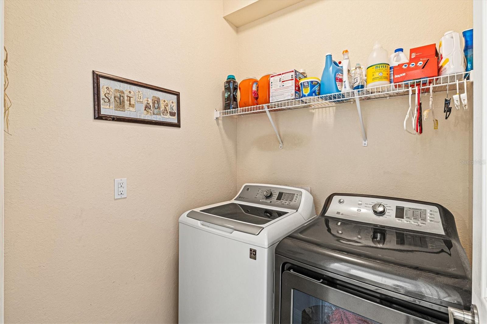 Image 46 of 87 For 13112 Swiftwater Way