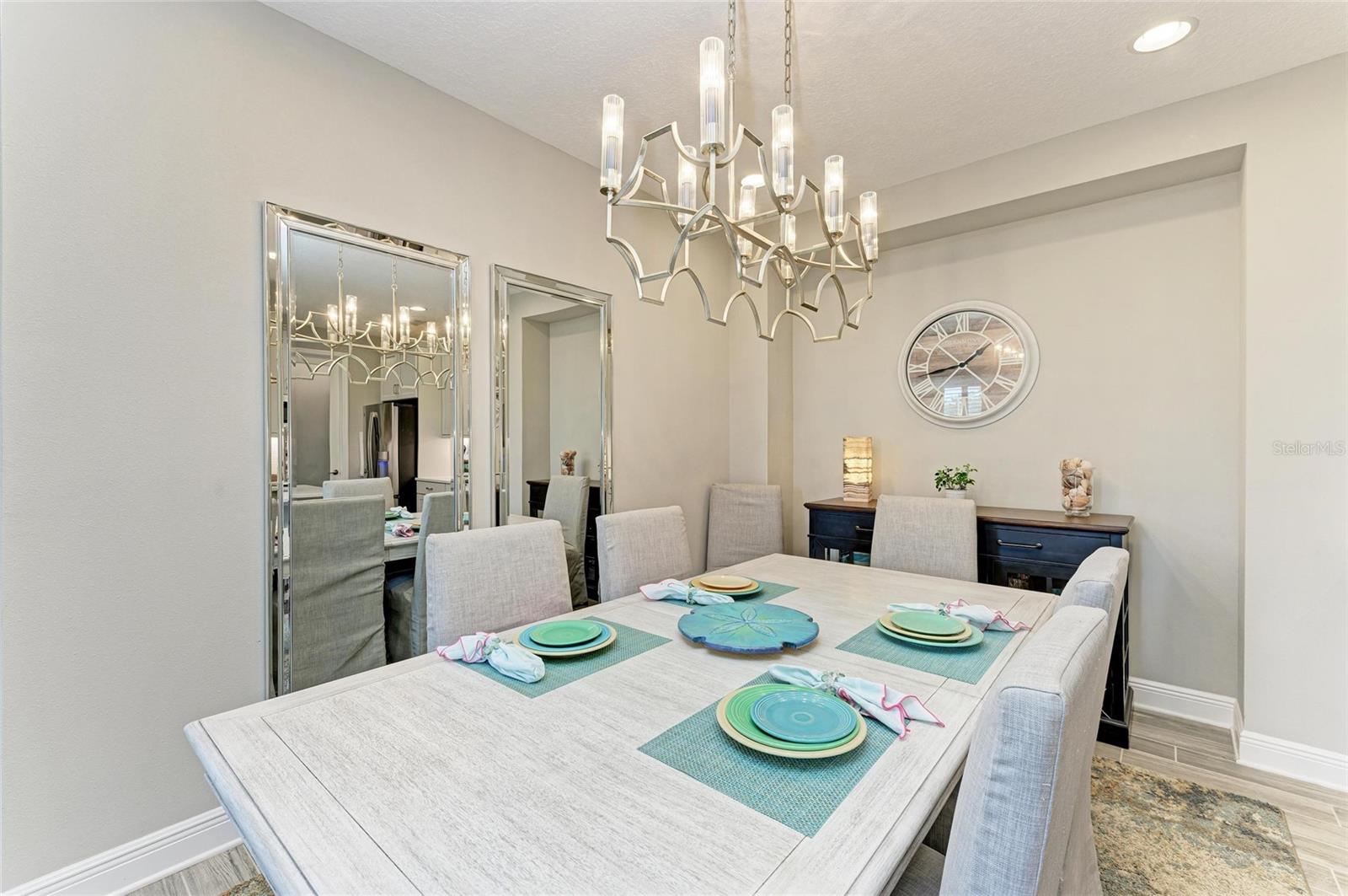 Image 12 of 43 For 6094 Amberly Drive