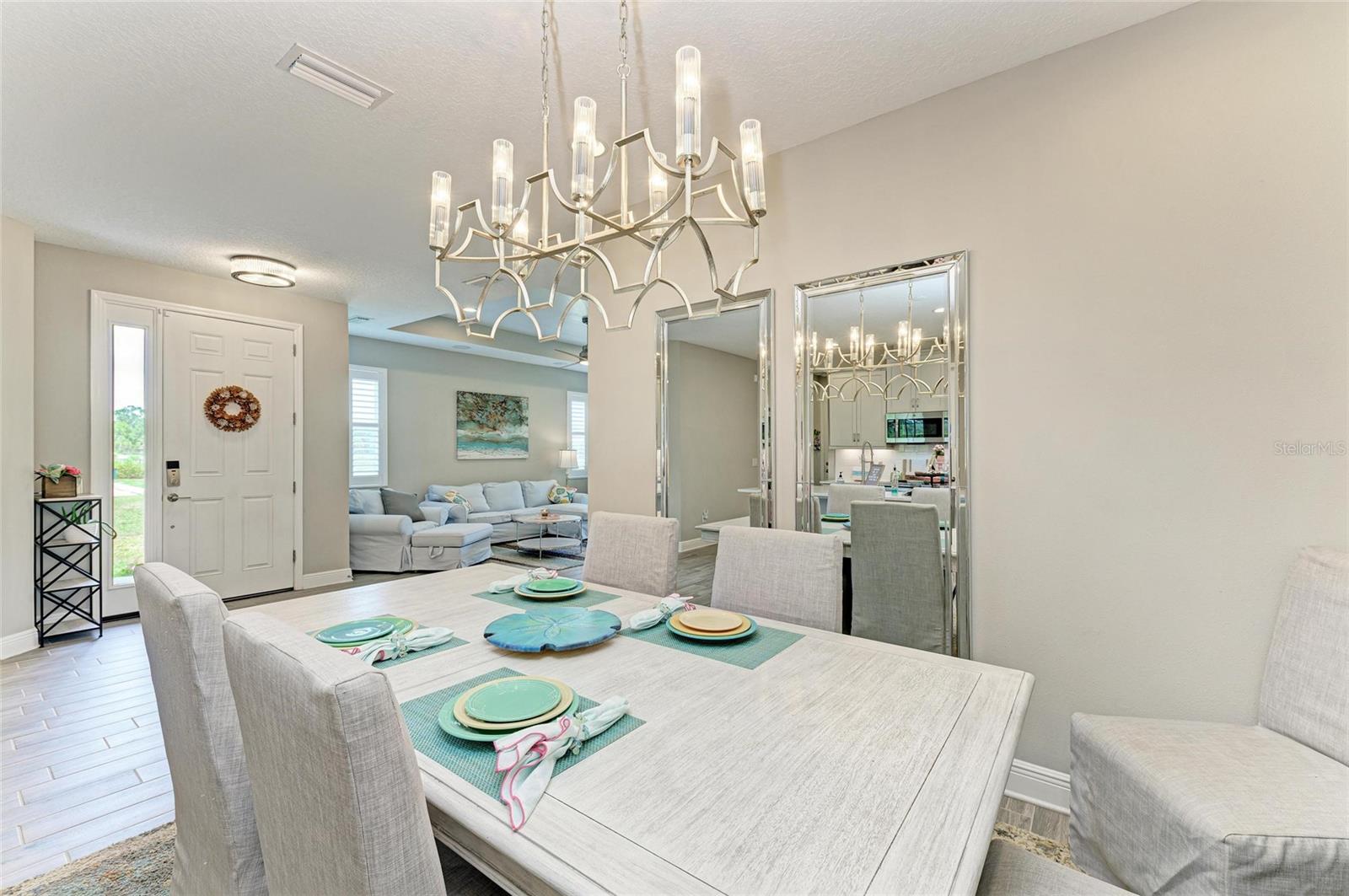 Image 13 of 43 For 6094 Amberly Drive