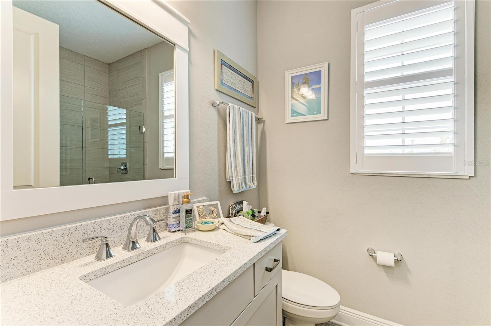 Image 28 of 43 For 6094 Amberly Drive