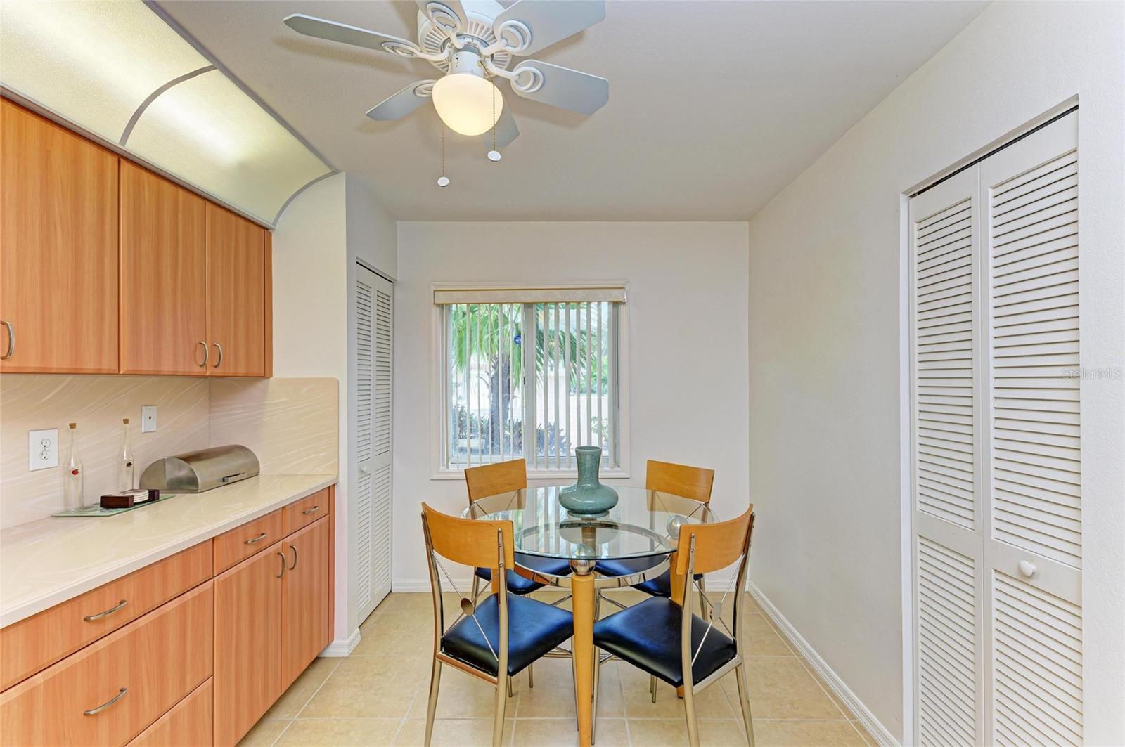 Image 13 of 46 For 6101 34th Street W 28e