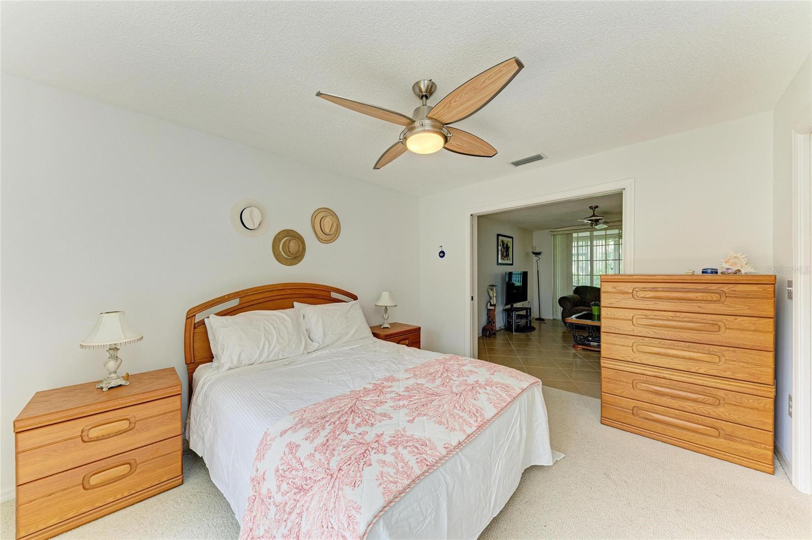Image 21 of 46 For 6101 34th Street W 28e