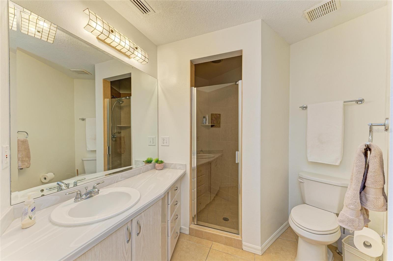 Image 26 of 46 For 6101 34th Street W 28e