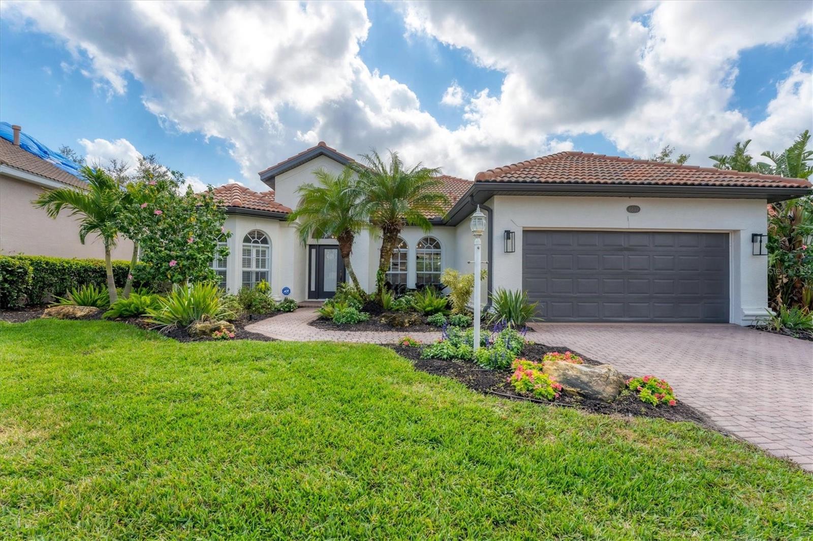 Details for 6832 Bay Hill Drive, LAKEWOOD RANCH, FL 34202