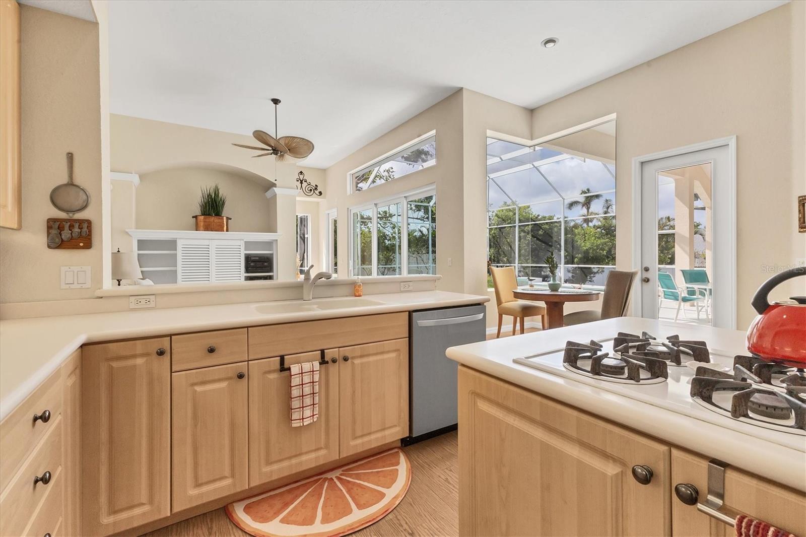 Image 12 of 43 For 8604 15th Avenue Nw