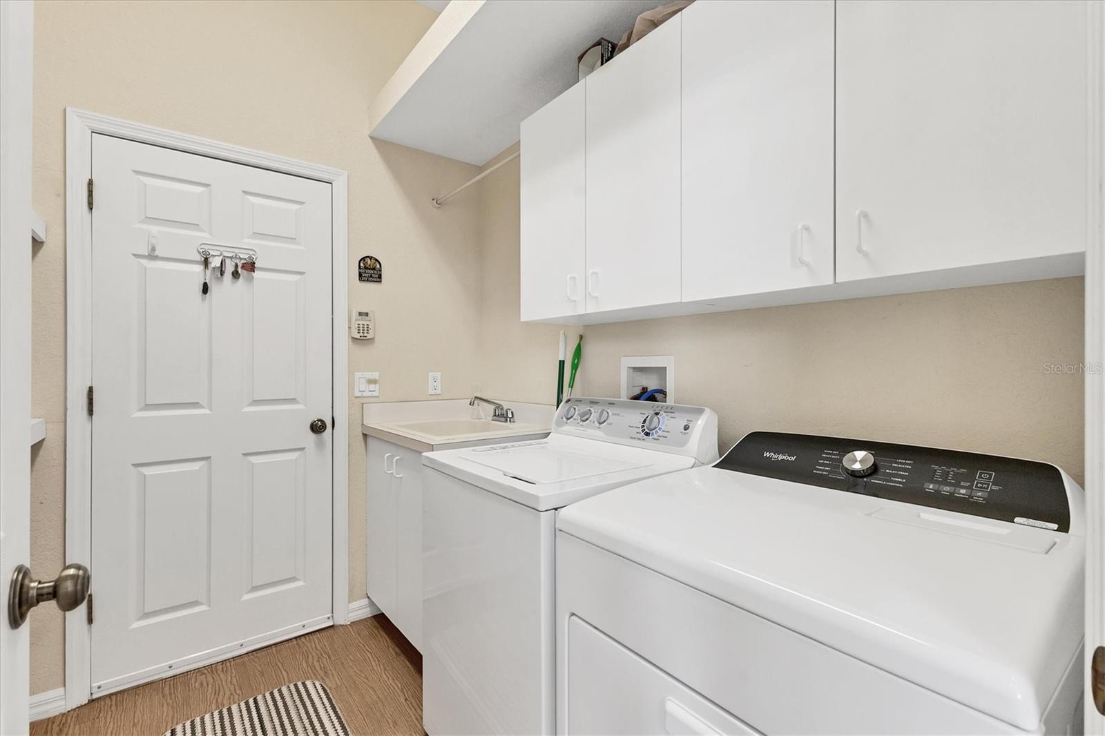 Image 28 of 43 For 8604 15th Avenue Nw