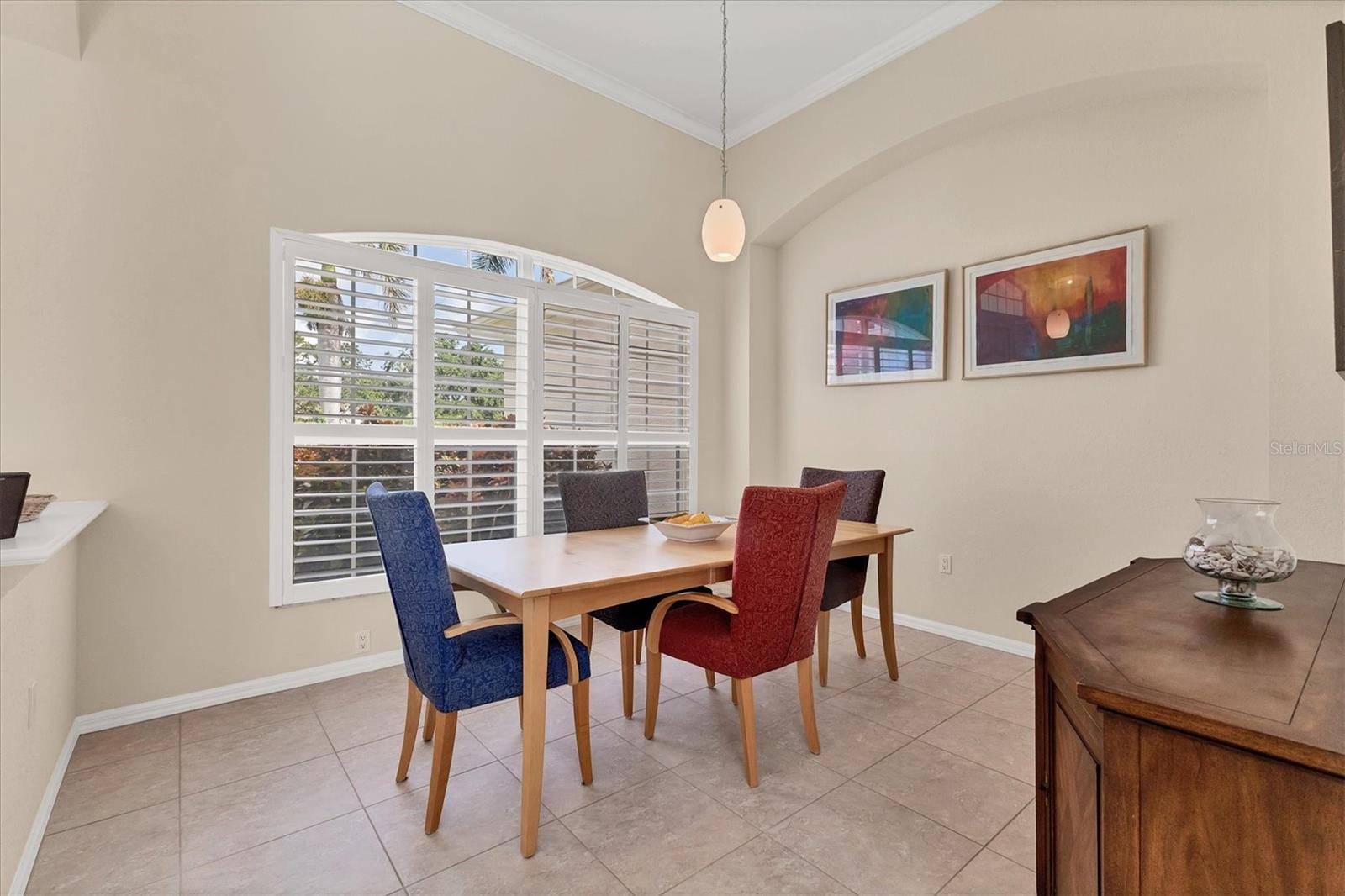 Image 8 of 43 For 8604 15th Avenue Nw