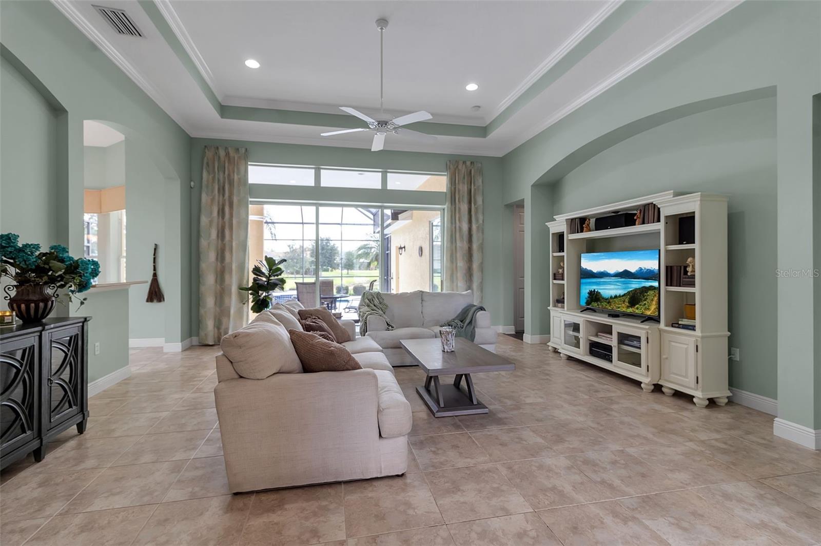 Image 7 of 98 For 1542 Ormond Terrace