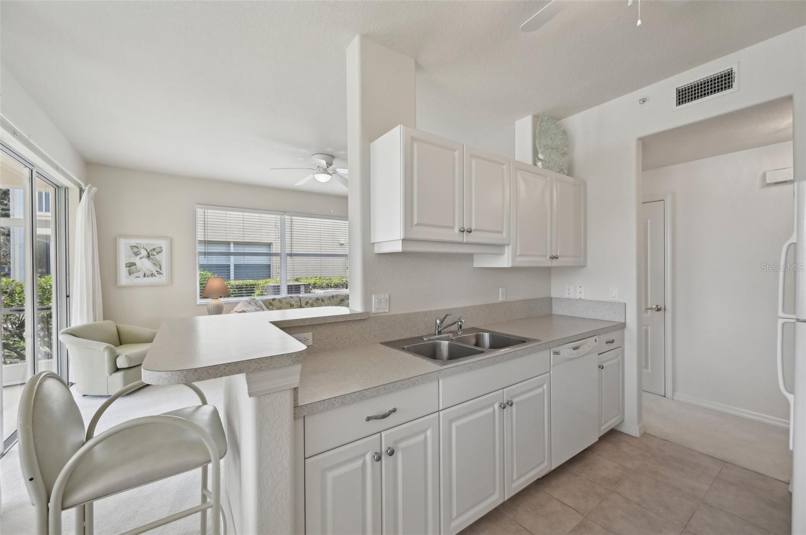 Image 16 of 48 For 4254 Vicenza Drive B