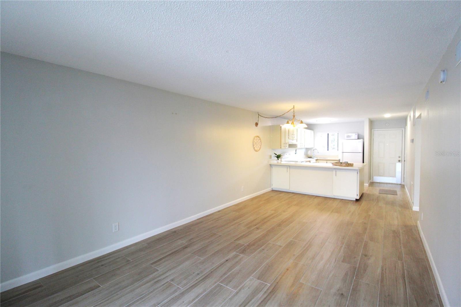 Image 16 of 22 For 6033 34th Street W 28