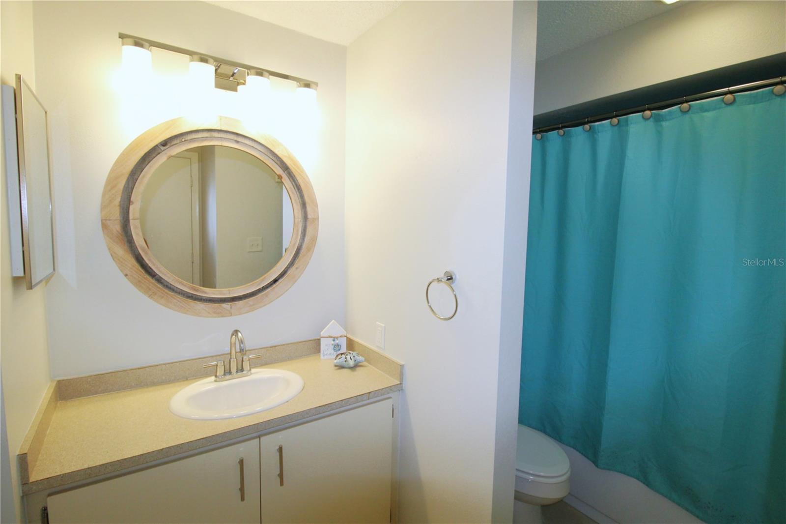 Image 19 of 22 For 6033 34th Street W 28
