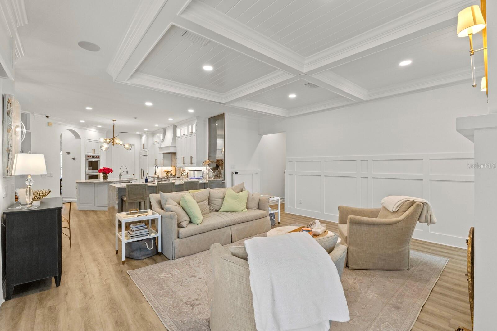 Image 27 of 95 For 705 89th Court Nw