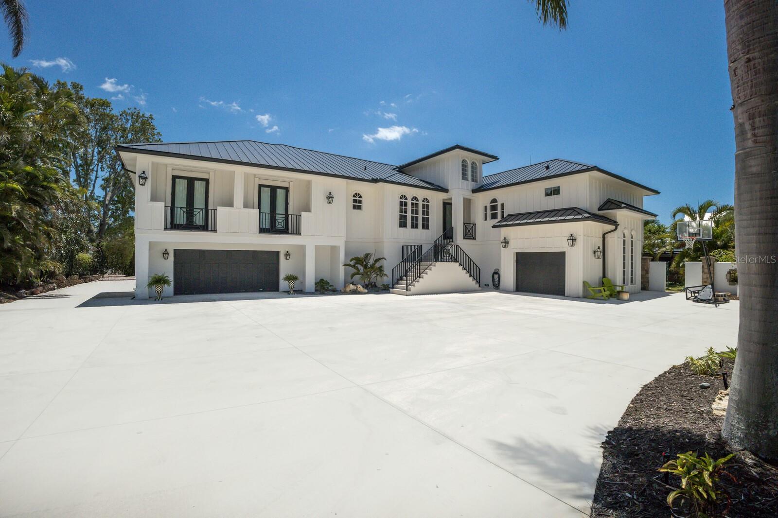 Image 3 of 95 For 705 89th Court Nw