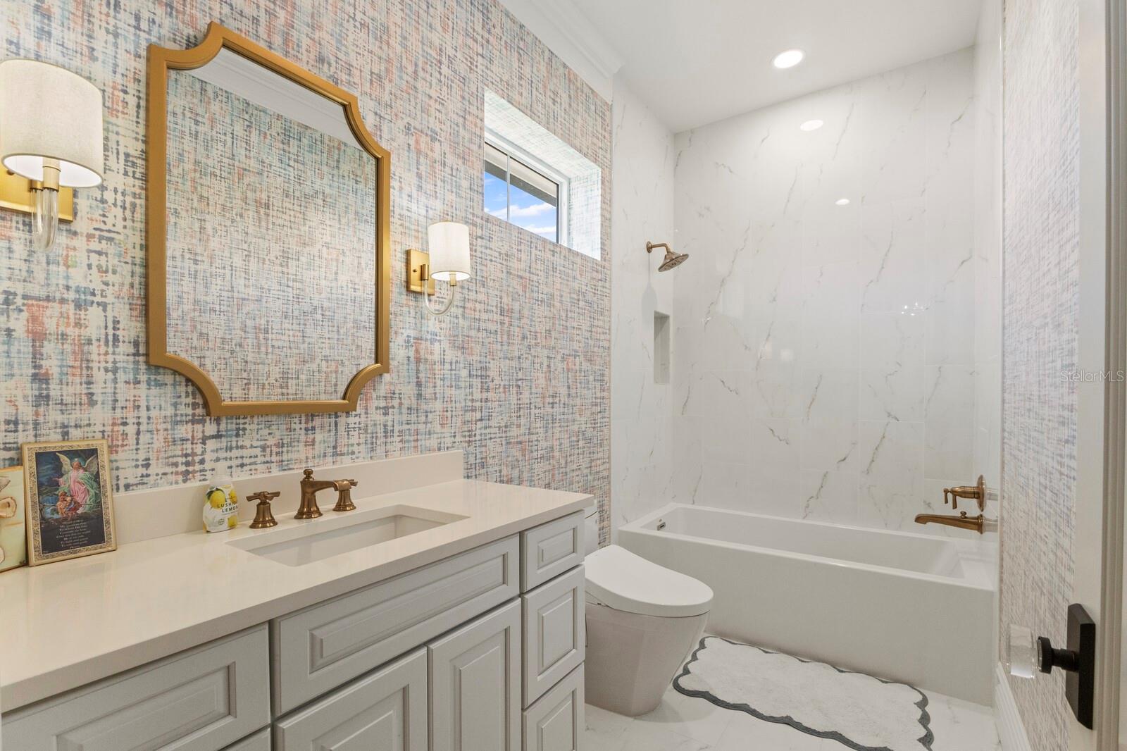 Image 62 of 95 For 705 89th Court Nw