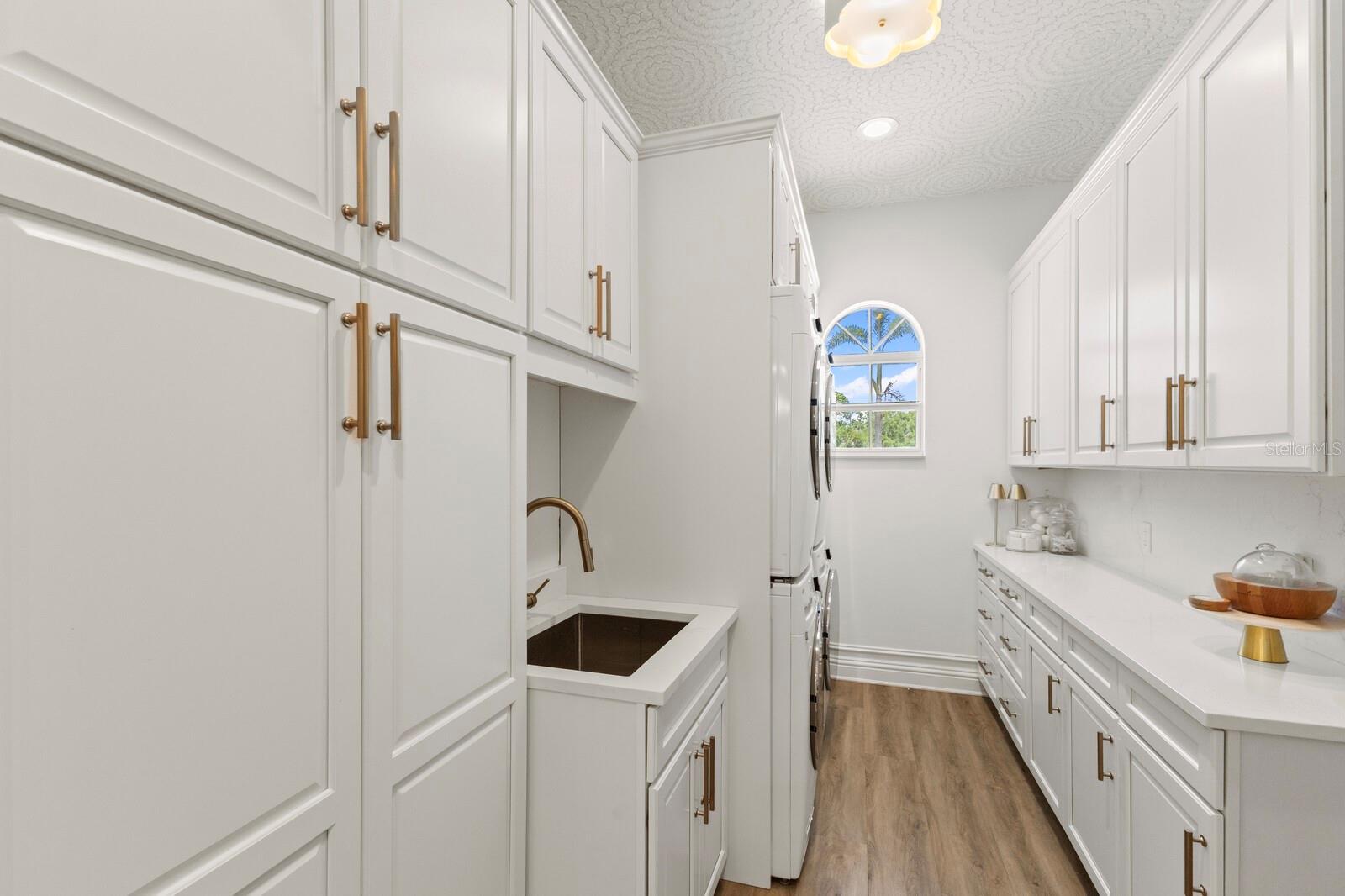 Image 63 of 95 For 705 89th Court Nw