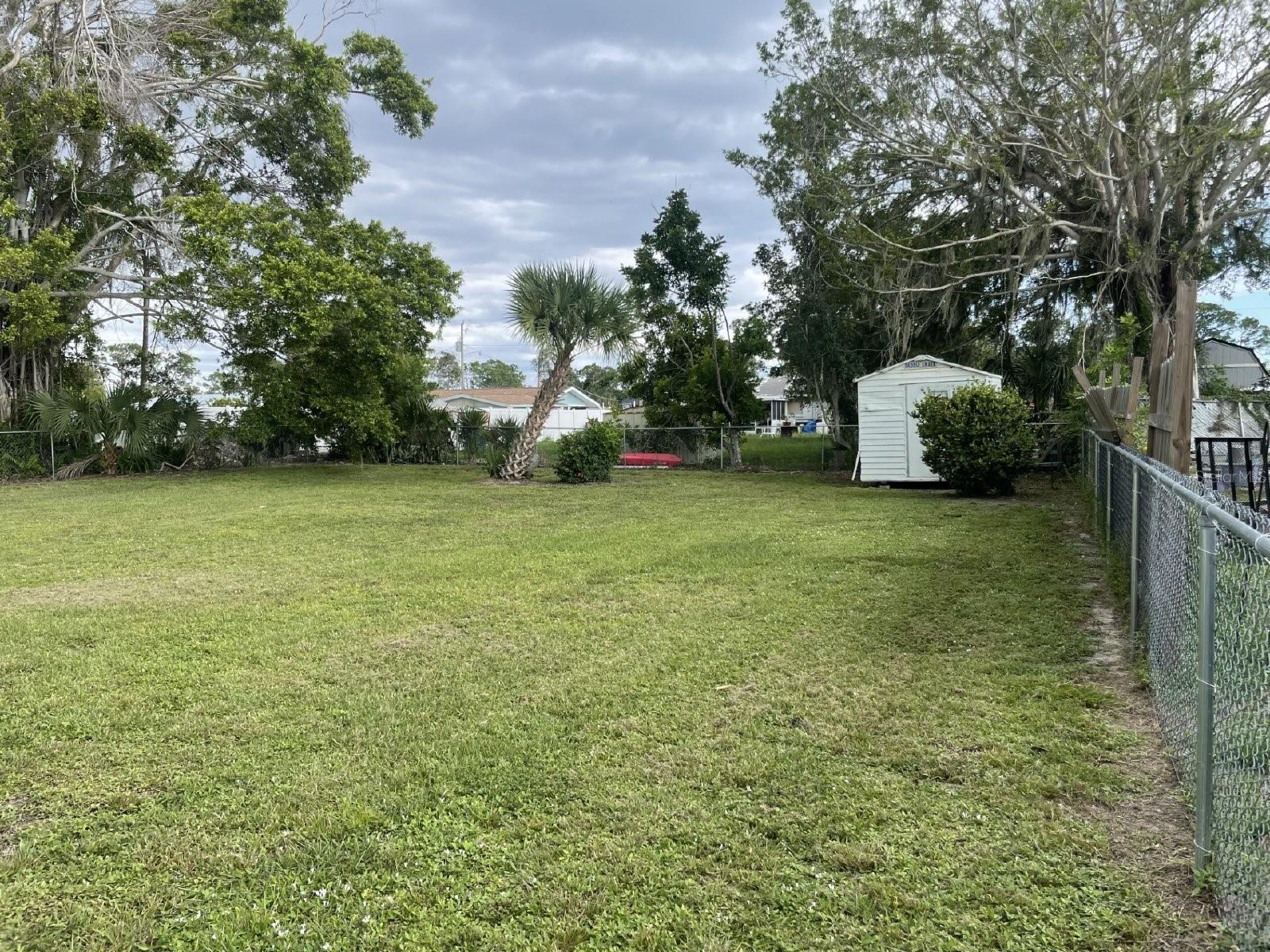 Image 4 of 19 For 2027 Georgia Avenue