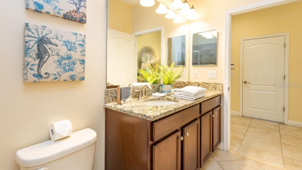 Image 17 of 77 For 1450 Rolling Fairway Drive