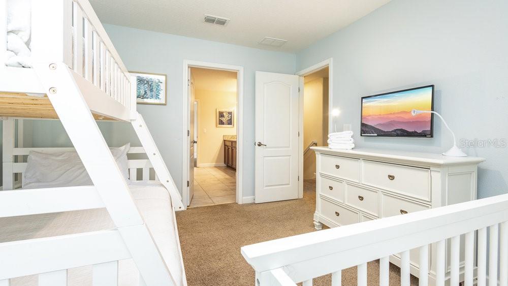 Image 26 of 77 For 1450 Rolling Fairway Drive