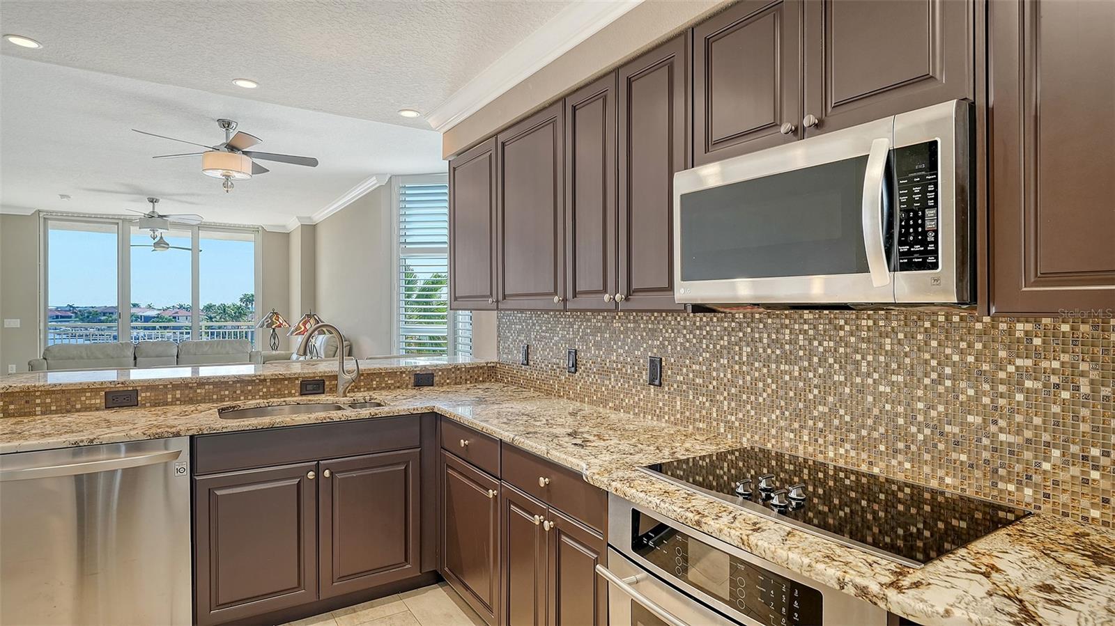 Image 12 of 66 For 610 Riviera Dunes Way 308