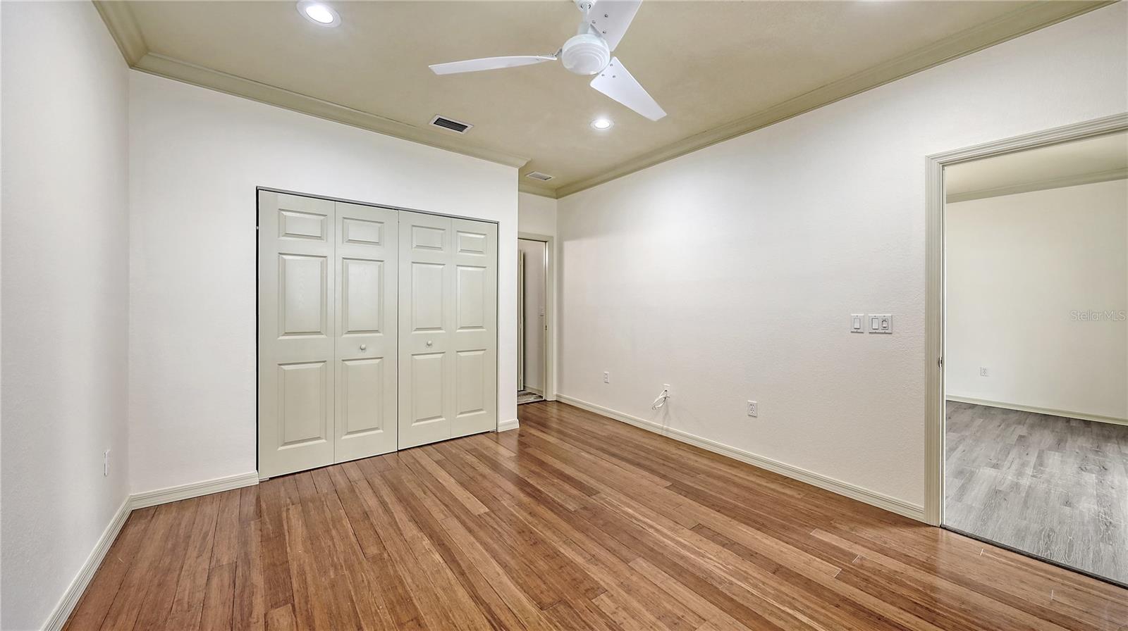 Image 31 of 44 For 203 28th Street W