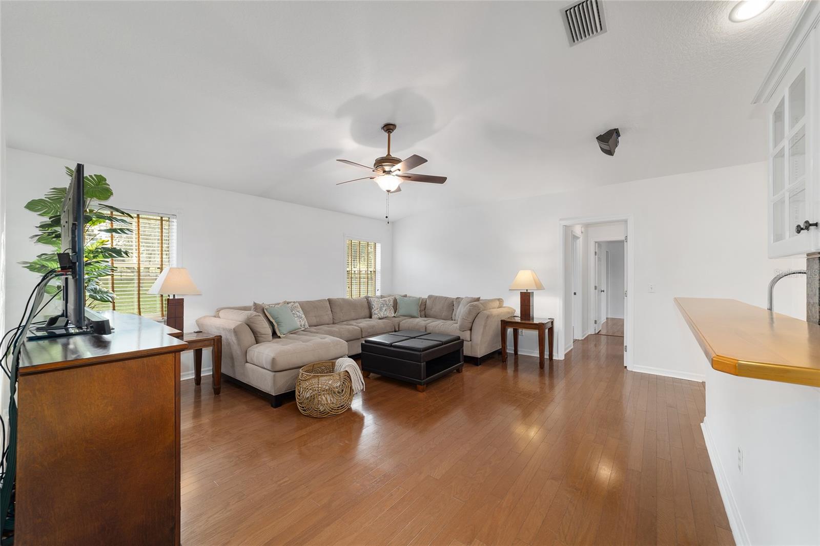 Image 12 of 62 For 2899 66 Street