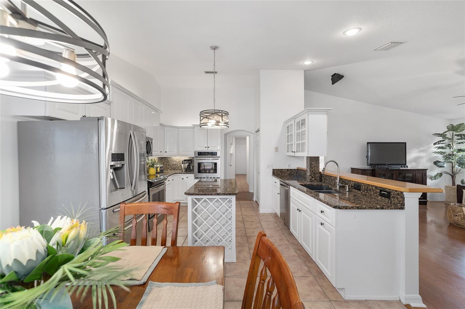 Image 18 of 62 For 2899 66 Street