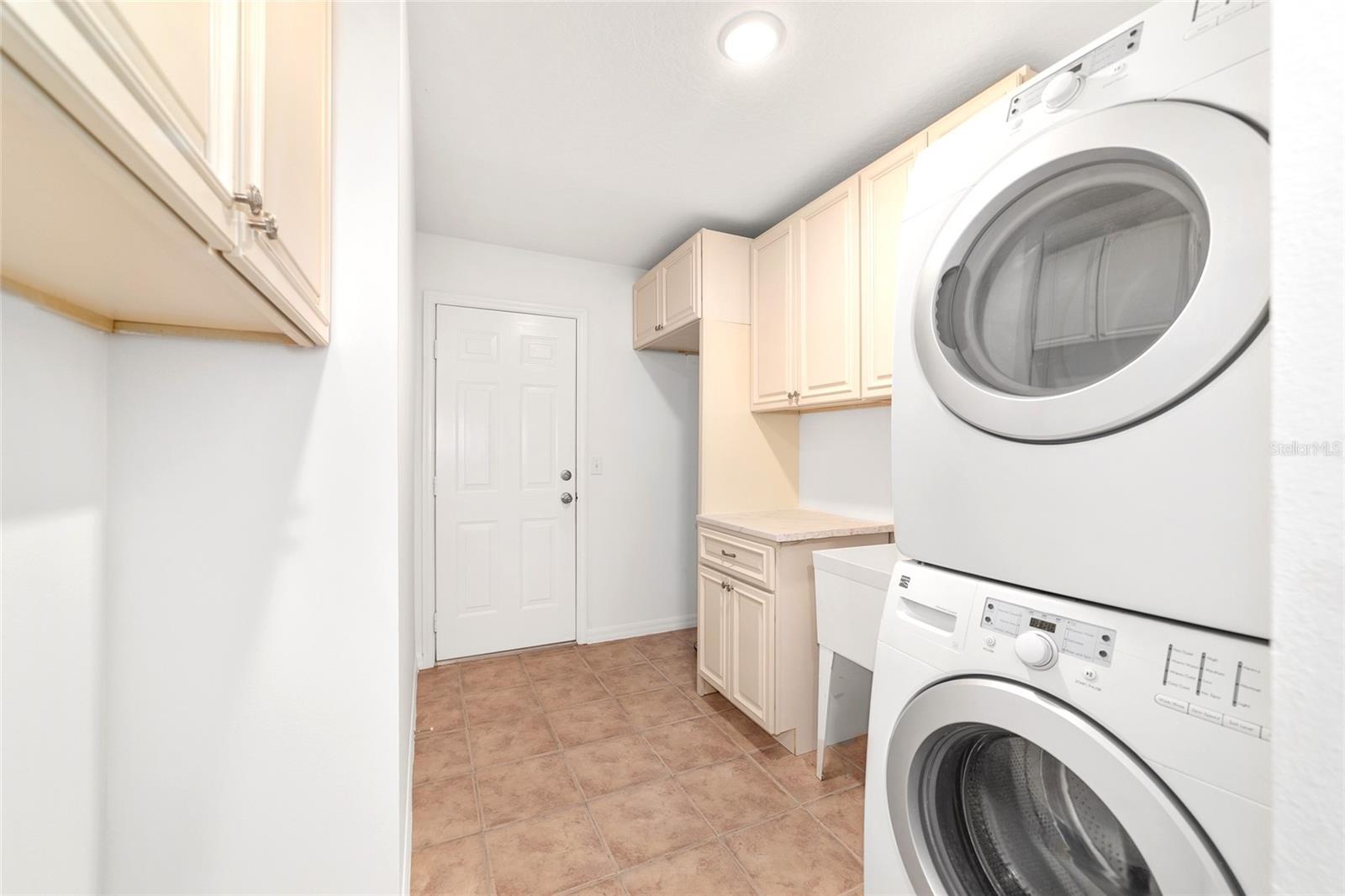 Image 31 of 62 For 2899 66 Street