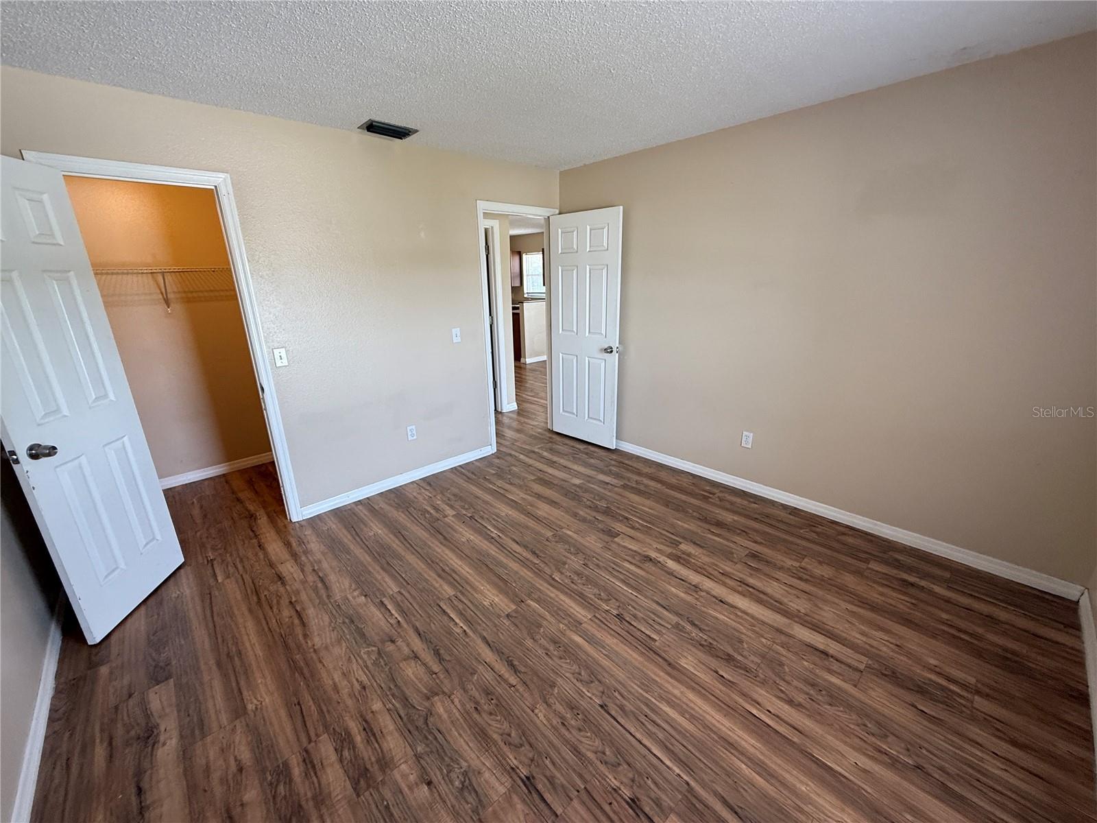 Image 8 of 15 For 11089 Pendleton Avenue A