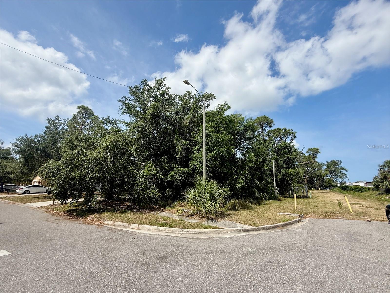 Image 2 of 9 For Vilas Avenue