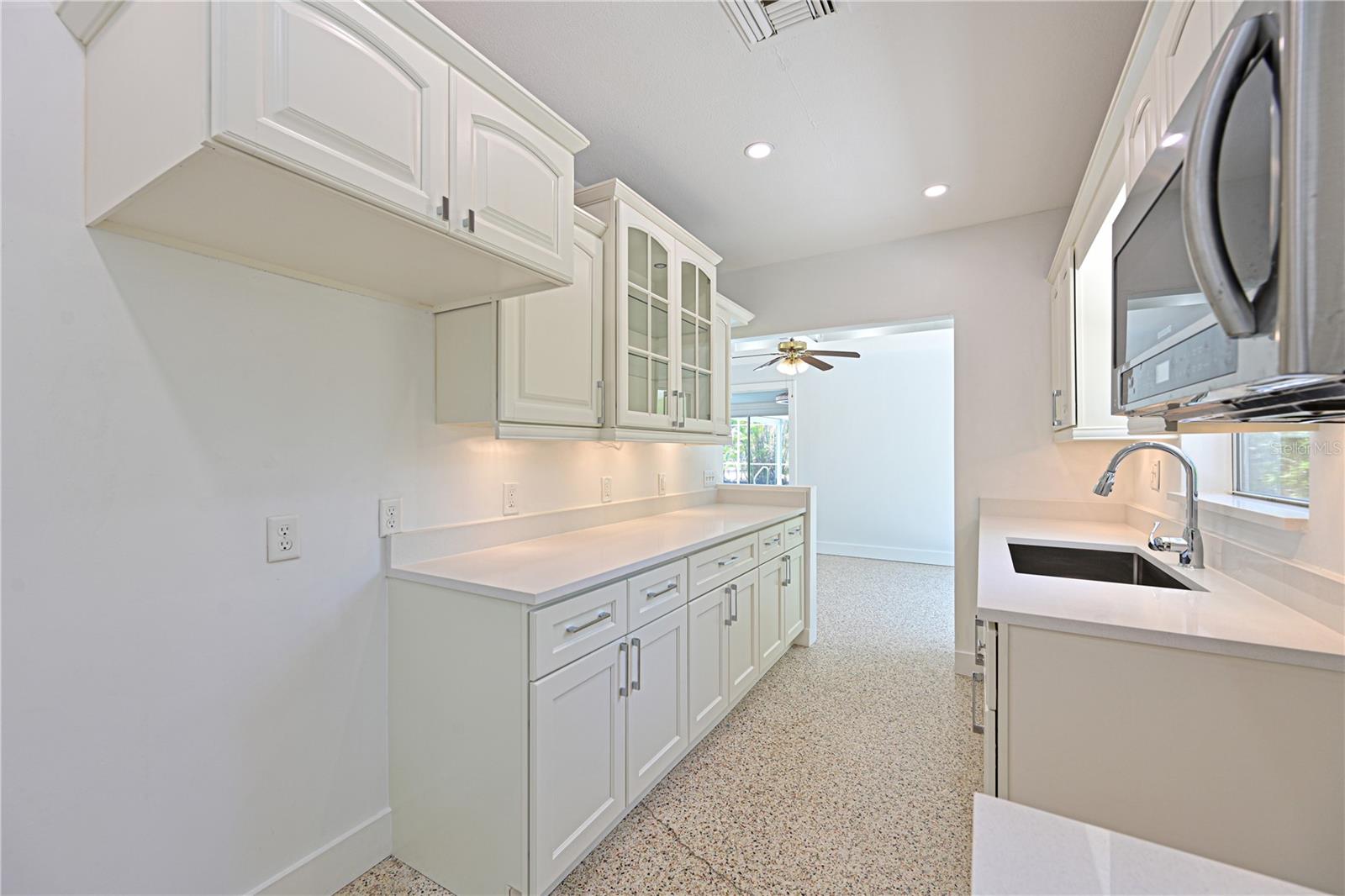 Image 15 of 46 For 5924 Gulf Of Mexico Drive