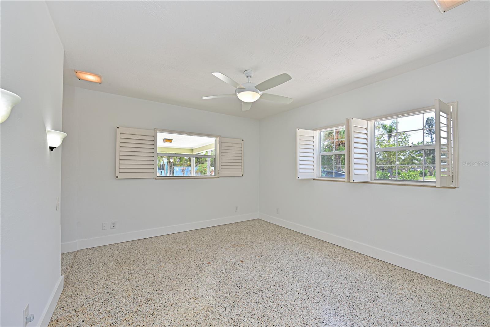 Image 21 of 46 For 5924 Gulf Of Mexico Drive