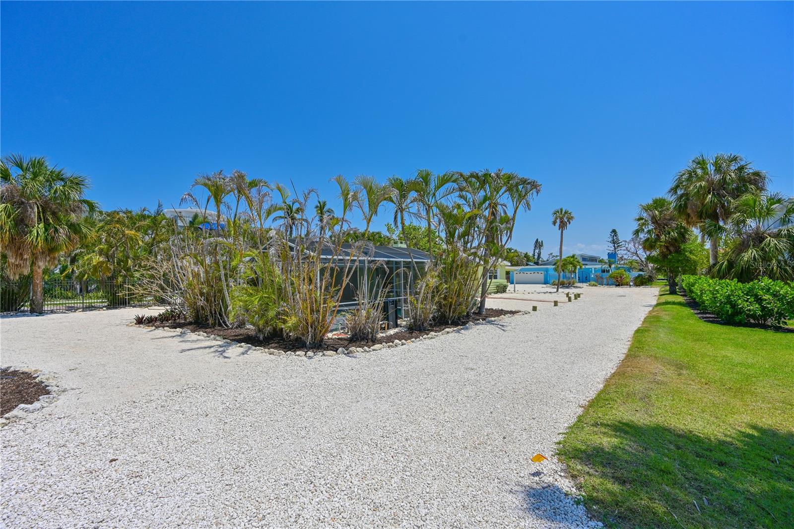 Image 9 of 46 For 5924 Gulf Of Mexico Drive